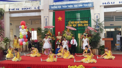 Lễ hội khai trường