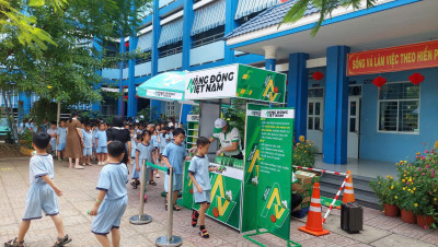 TRAO TẶNG SỮA MILO – TUỔI THƠ NĂNG ĐỘNG - TƯƠNG LAI VỮNG VÀNG