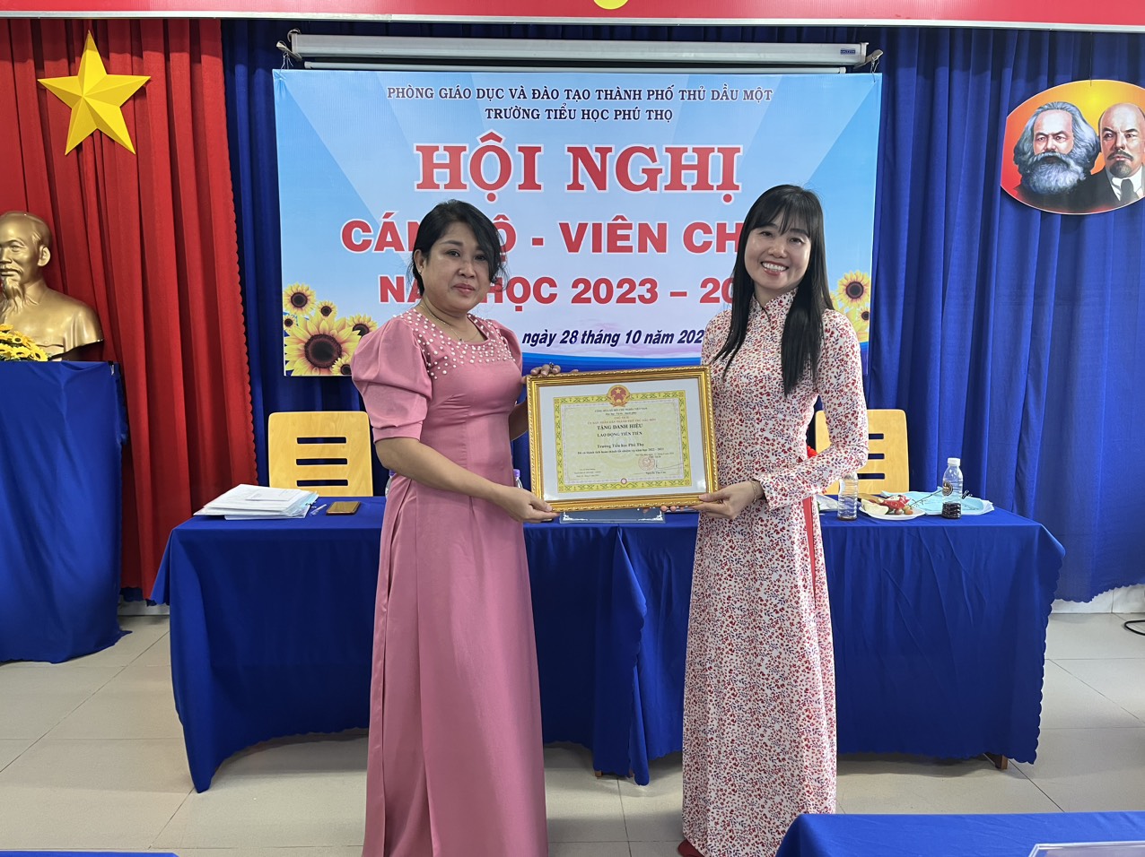 HỘI NGHỊ CÁN BỘ, VIÊN CHỨC TRƯỜNG TIỂU HỌC PHÚ THỌ - NĂM HỌC 2023 – 2024