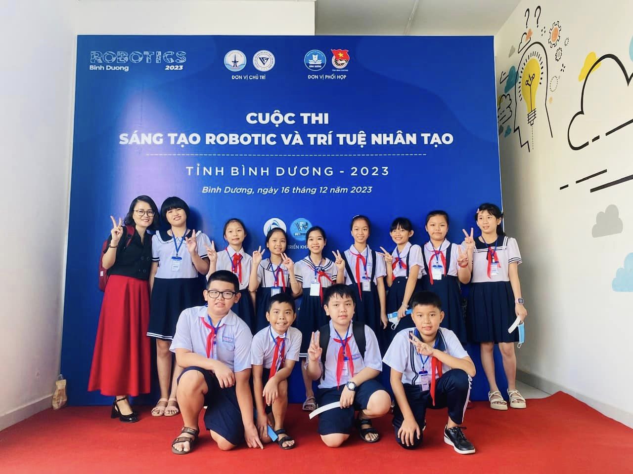CUỘC THI “SÁNG TẠO ROBOTIC VÀ TRÍ TUỆ NHÂN TẠO TỈNH BÌNH DƯƠNG NĂM 2023”