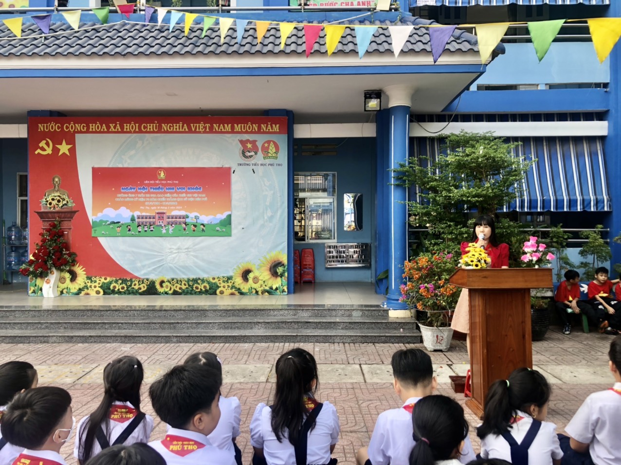 NGÀY HỘI “THIẾU NHI VUI KHỎE” CỦA LIÊN ĐỘI TIỂU HỌC PHÚ THỌ NĂM HỌC 2023 – 2024