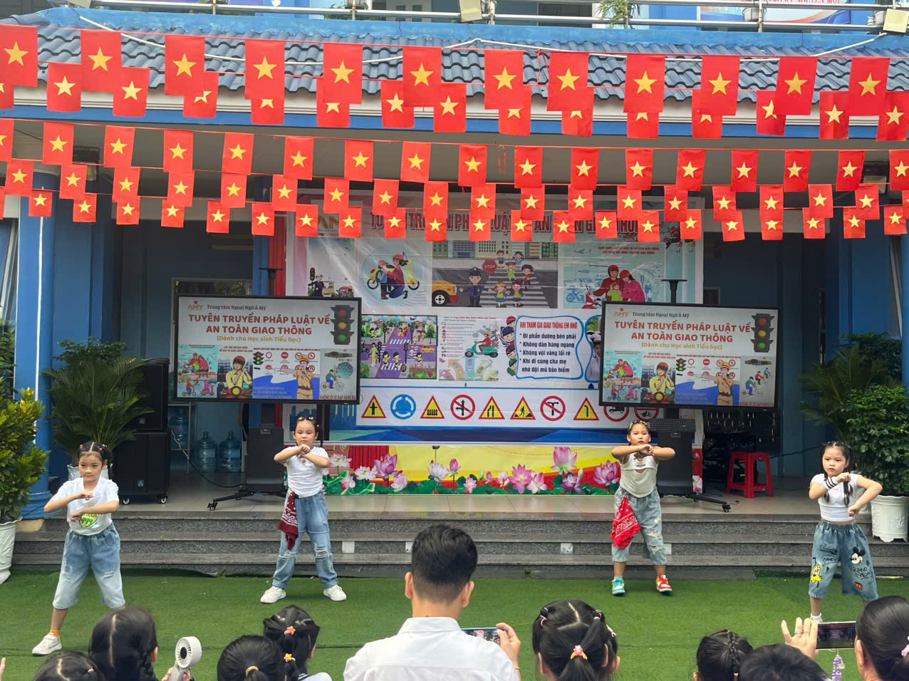 z7110359177114 d2f8df6bb334527146c163efa0db16a5