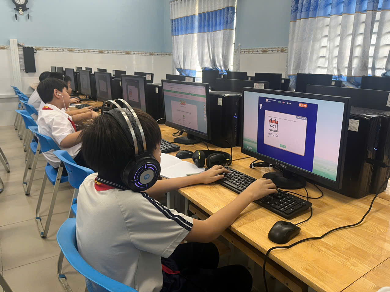 TRƯỜNG TIỂU HỌC PHÚ THỌ TÍCH CỰC THAM GIA CUỘC THI VIOEDU CẤP TRƯỜNG